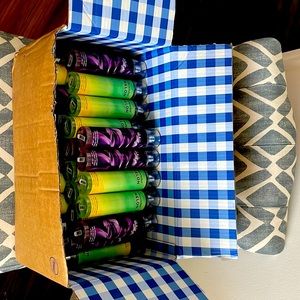 🚨CHRISTMAS BUNDLE BRAND NEW! 10 B&BW 8 Cucumber Melon & 2 black amethyst!